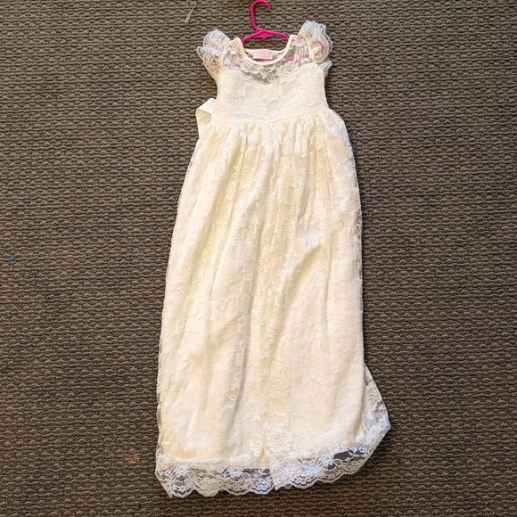 Like new Girls’ handmade bohemian Ivory lace gown Size 8 - Picture 2 of 5